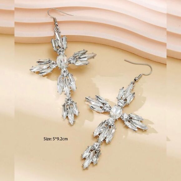 Vintage Art Deco Style Vamp Royal Tudor Rhinestone Cross Drop Statement - Picture 5 of 6